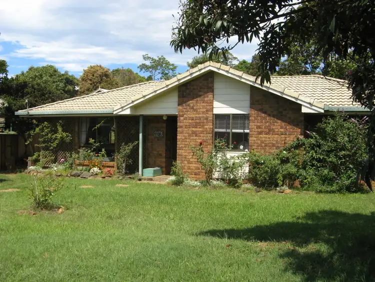 24 Carrington Drive, Flaxton QLD 4560