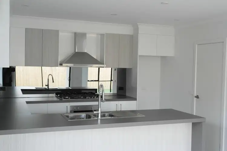 Fifth view of Homely unit listing, 2/117 Kay Street, Traralgon VIC 3844