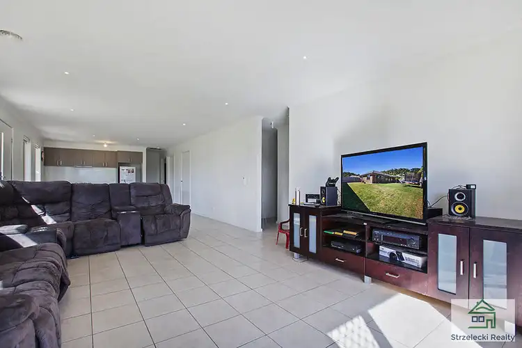 Seventh view of Homely house listing, 81 Vincent Boulevard, Trafalgar VIC 3824
