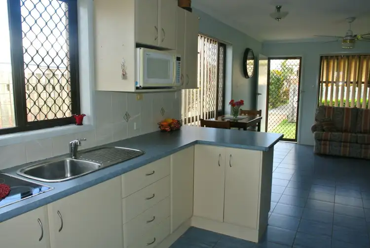 Fifth view of Homely unit listing, 4/592 Oxley Avenue, Scarborough QLD 4020