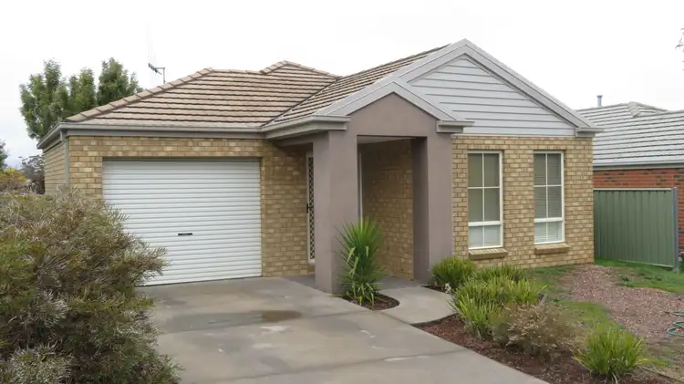 11 Vista Street, Eaglehawk VIC 3556