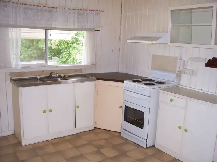 Second view of Homely house listing, 86 Steley Street, Howard QLD 4659