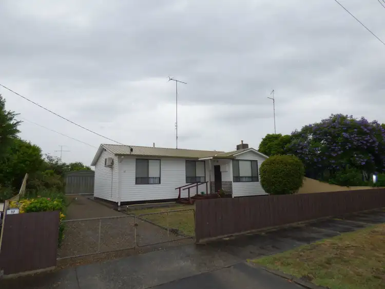 17 Mardan Street, Newborough VIC 3825