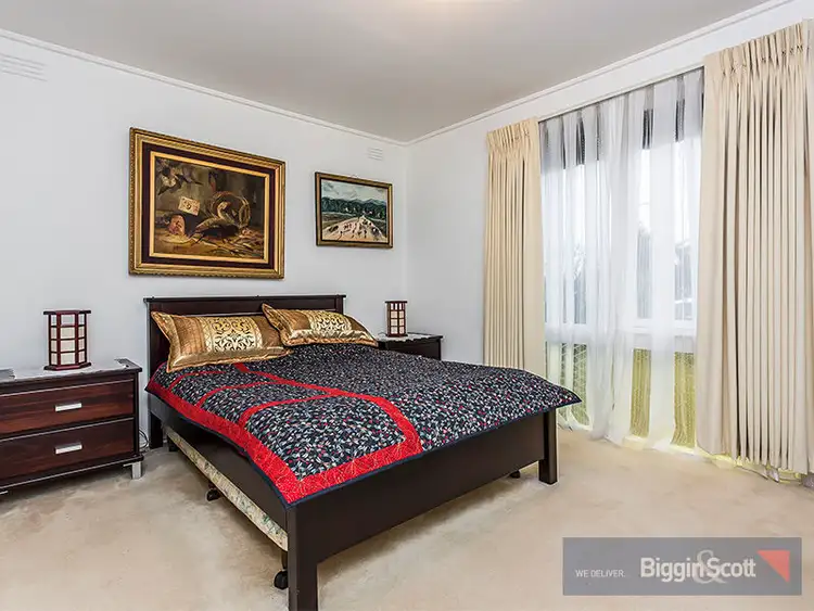Fifth view of Homely house listing, 5 Moffat Street, St Albans VIC 3021