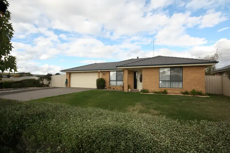 13 McCusker Drive, Bungendore NSW 2621