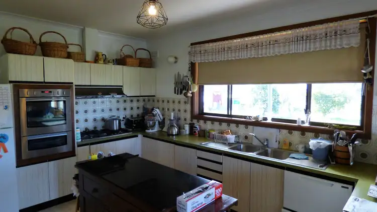Fifth view of Homely house listing, 1433 Yackandandah-Dederang Road, Dederang VIC 3691