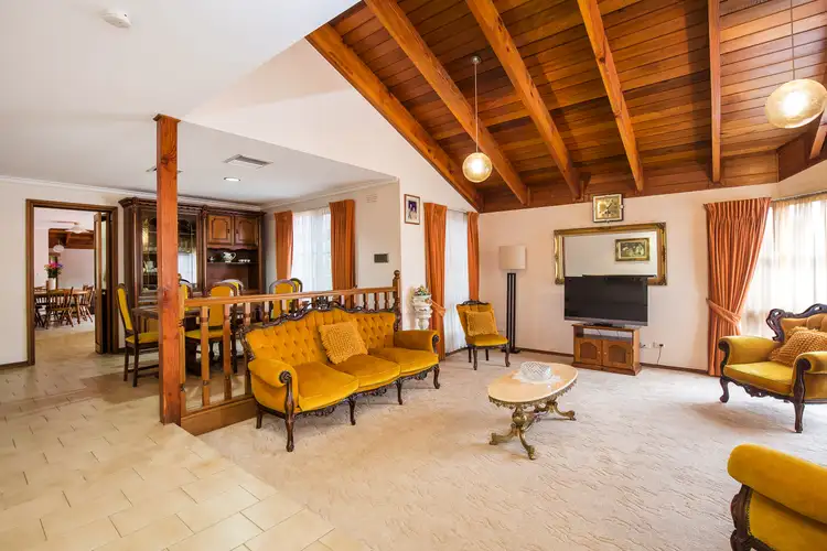 Second view of Homely house listing, 7 Thackeray Quadrant, Avondale Heights VIC 3034