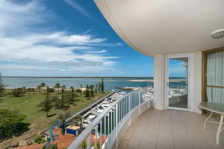 13/19 Oatland Esplanade, Runaway Bay QLD 4216