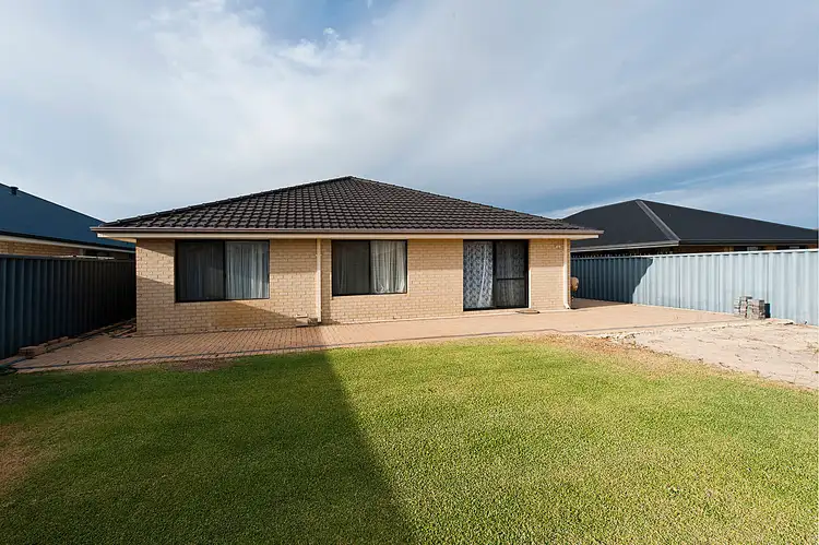 Fifth view of Homely house listing, 14 Starflower Way, Baldivis WA 6171