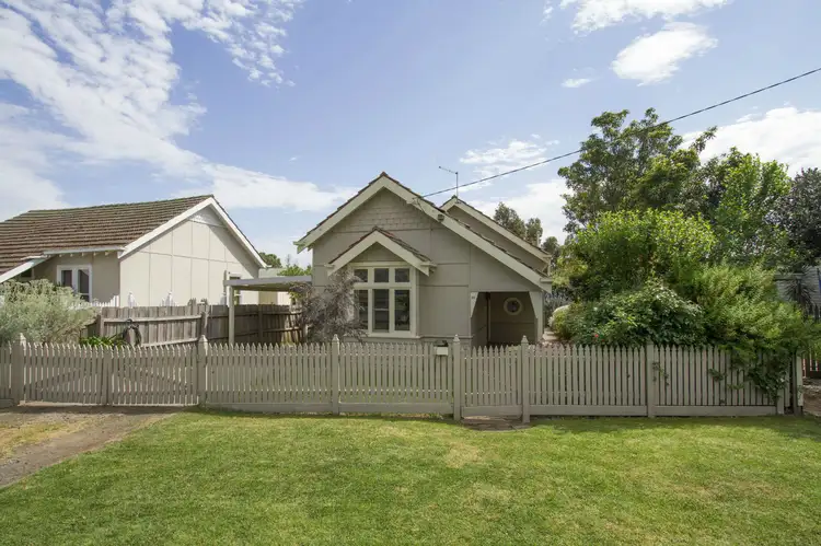 20 Laura Street, Maffra VIC 3860
