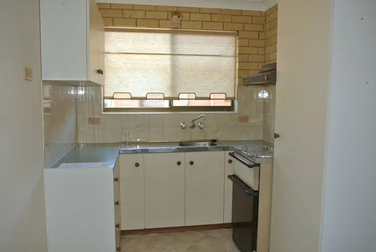 Fourth view of Homely unit listing, 24/7 Sydney Street, Redcliffe QLD 4020