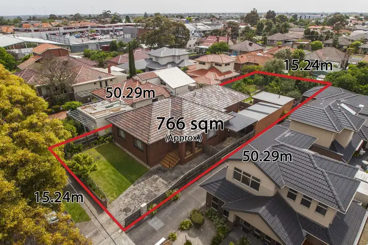 11 O'Shannassy Street, Essendon North VIC 3041