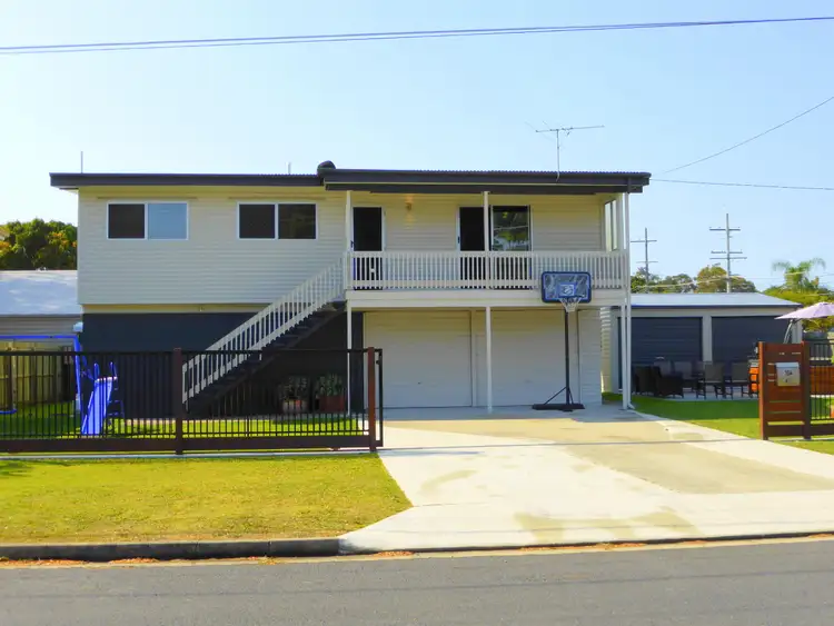 104 Eversleigh Rd, Scarborough QLD 4020