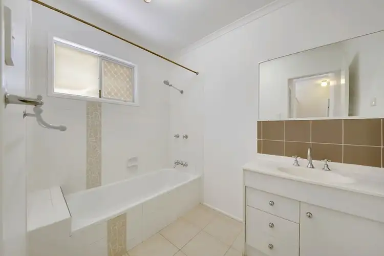 Seventh view of Homely house listing, 4 Box St, Kin Kora QLD 4680