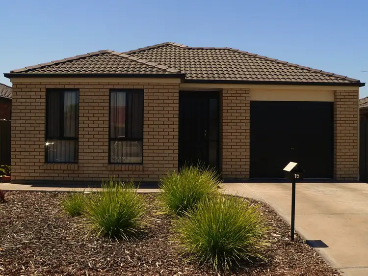 15 Oakwood Cct, Munno Para West SA 5115