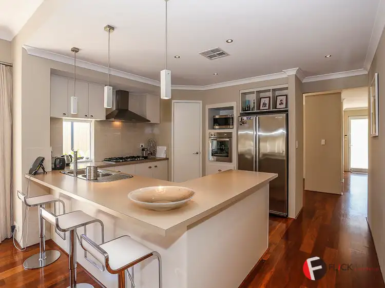 Fourth view of Homely house listing, 5 Nankeen Circle, Tapping WA 6065