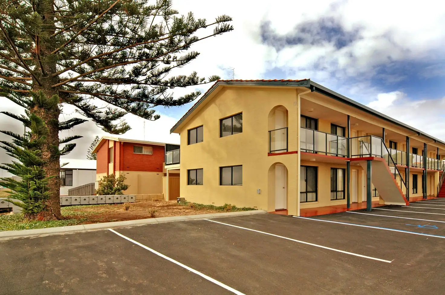 Main view of Homely unit listing, 12/121 Ocean Drive, Bunbury WA 6230