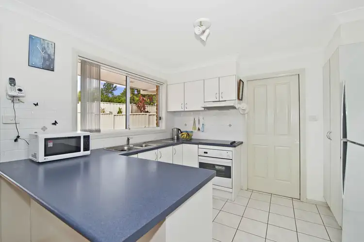 Fifth view of Homely villa listing, 2/7 Greenmeadows Drive, Port Macquarie NSW 2444