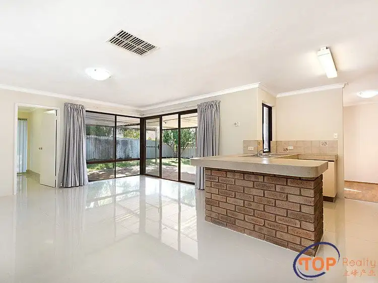 12 Collins Road, Willetton WA 6155