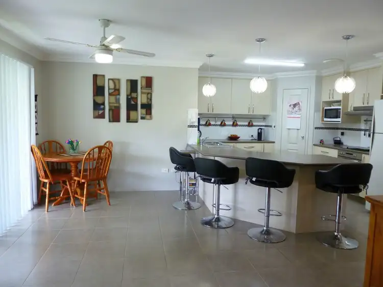 Sixth view of Homely house listing, 8 LEE COURT St, Rothwell QLD 4022