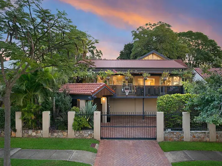 15 Grace Street, Corinda QLD 4075