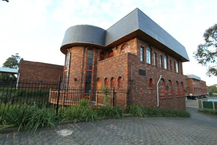 Unit 141/325 Nepean Highway, Frankston VIC 3199