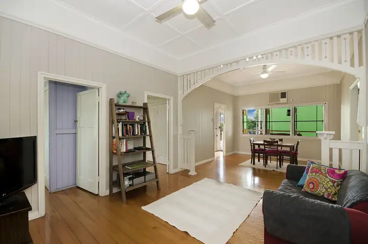 29 Kitchener Road, Pimlico QLD 4812