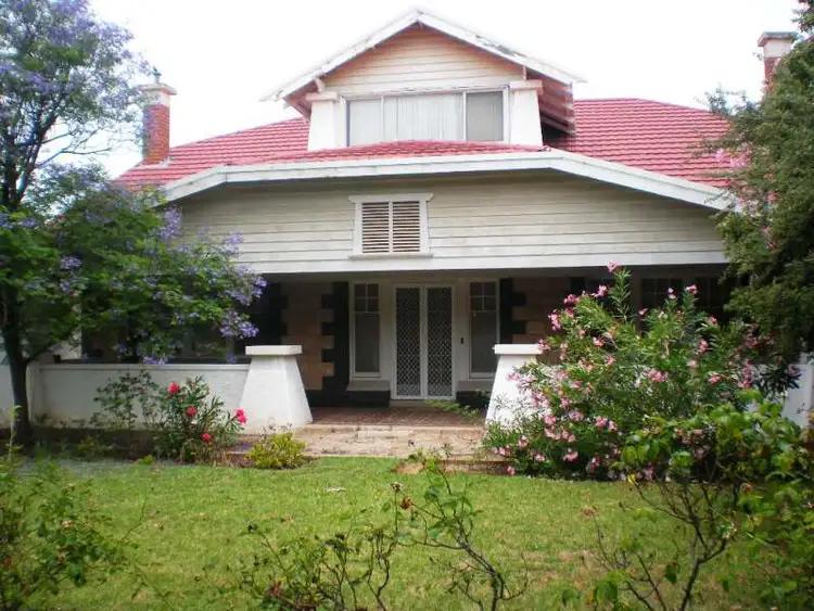 41 Barker Road