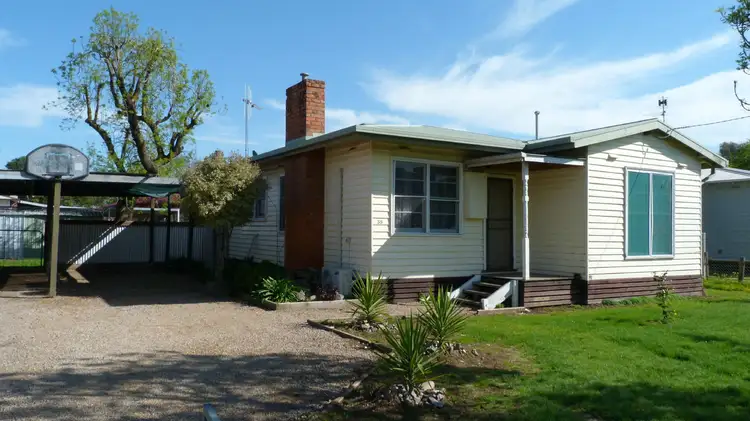 39 Cook Street, Benalla VIC 3672