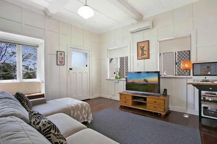 Second view of Homely house listing, 8 Kenilworth Street, Sherwood QLD 4075