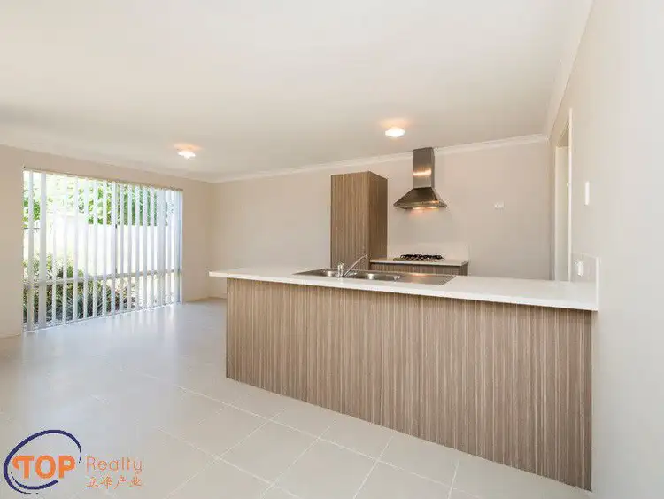 Fifth view of Homely house listing, 34 Panozza Circle, Maddington WA 6109