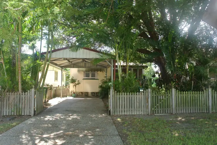 14 Barron Road, Margate QLD 4019
