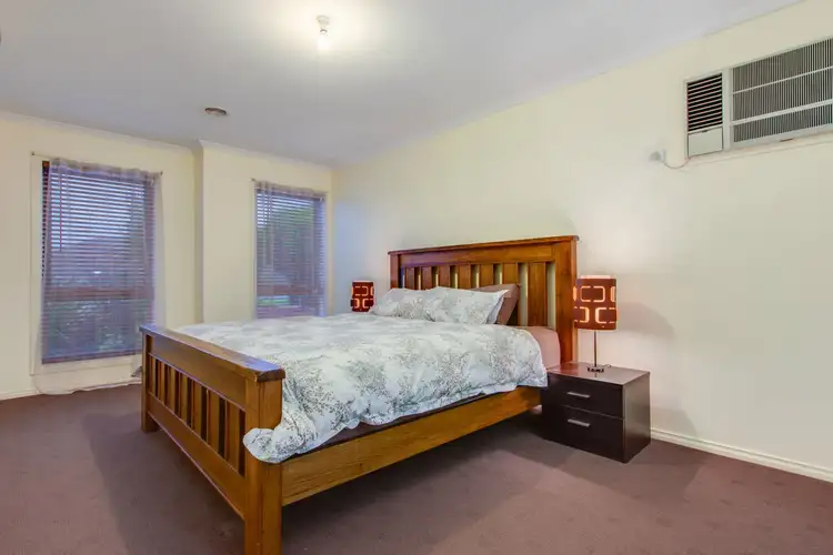 Sixth view of Homely house listing, 7 Flametree Circuit, Cranbourne North VIC 3977
