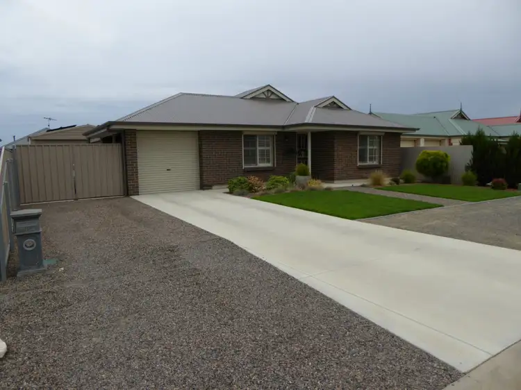 Second view of Homely house listing, 25 Ovens Avenue, Murray Bridge SA 5253