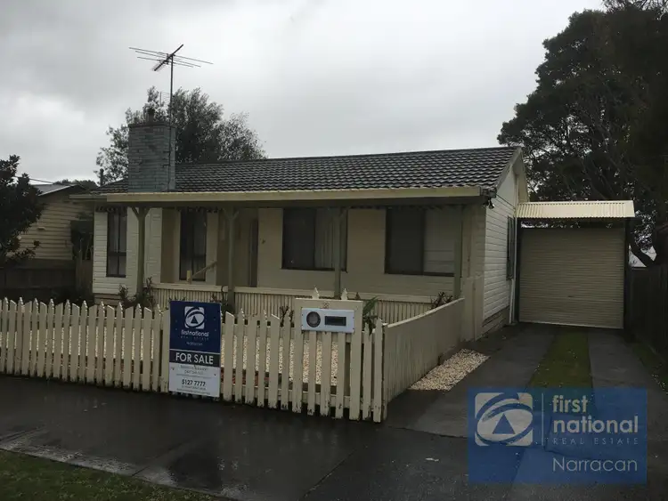28 Elizabeth St, Moe VIC 3825