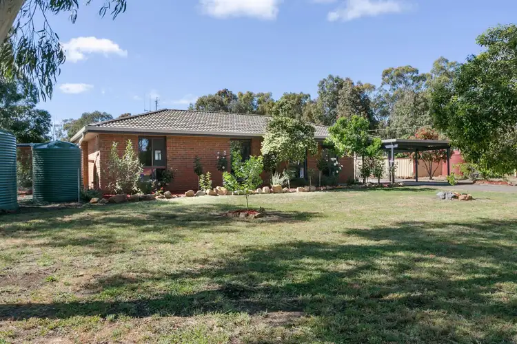 37 Rennie Street, Huntly VIC 3551