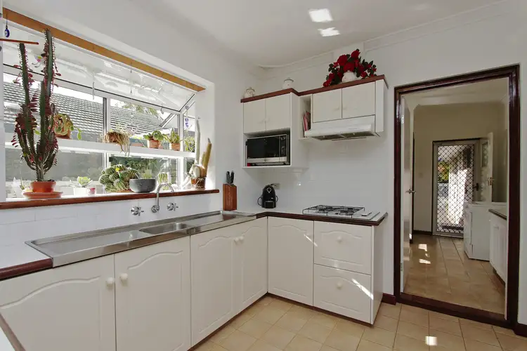 Fifth view of Homely house listing, 75 Kanowna Ave E, Redcliffe WA 6104