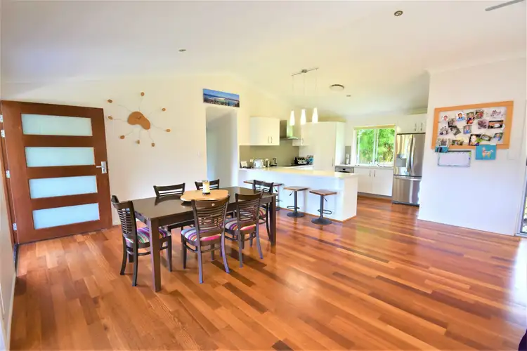 15 Fairview Court, Mooloolah Valley QLD 4553