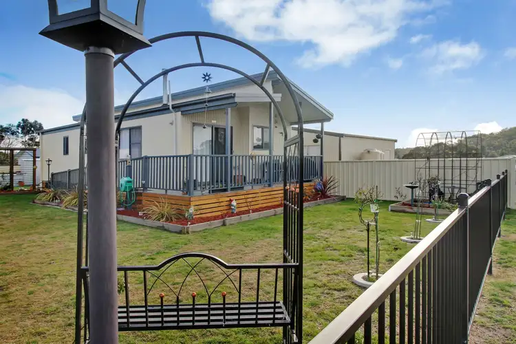 1A Ivon Court, Uralla NSW 2358