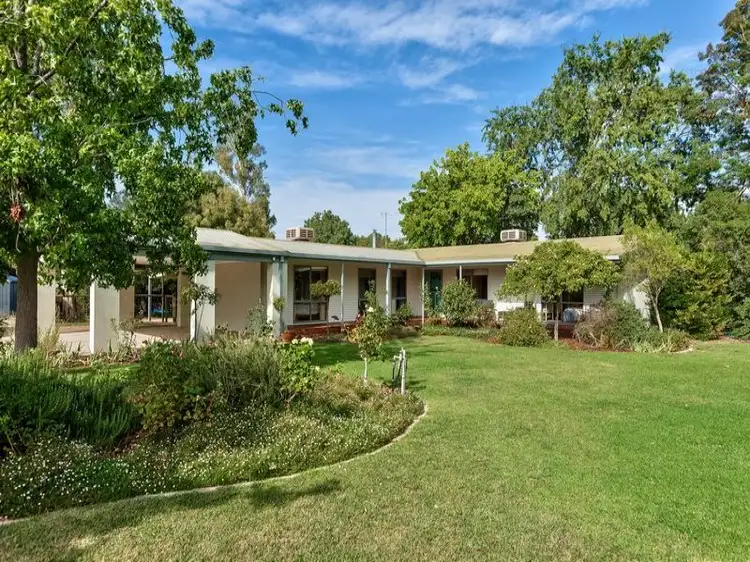 108 Victoria Street, Howlong NSW 2643