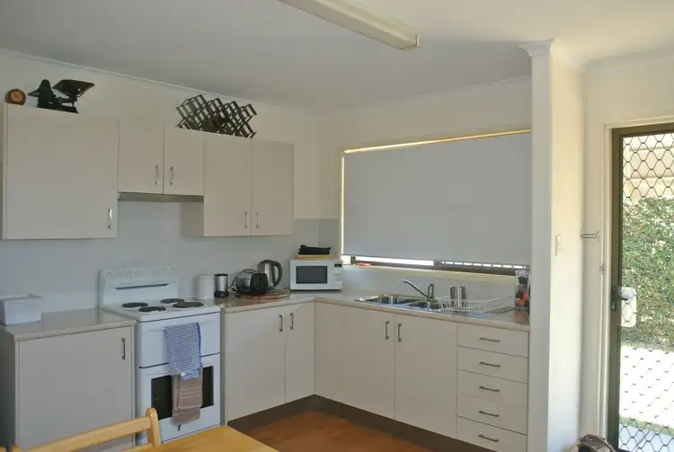 Third view of Homely unit listing, 2/2 Drambuie Court, Kippa-ring QLD 4021