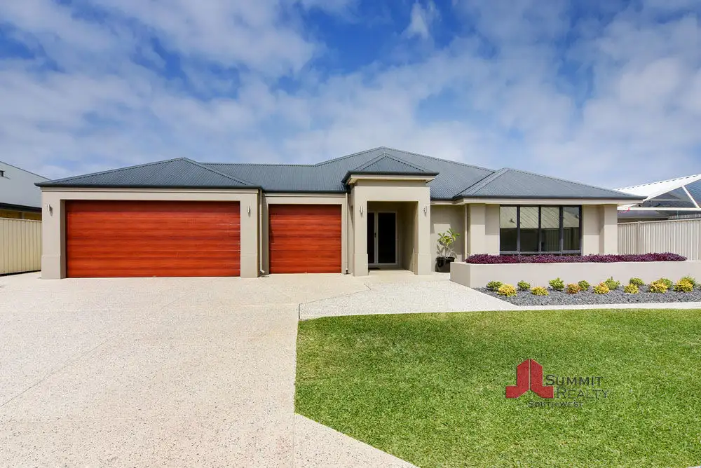 Main view of Homely house listing, 4 Amber Lane, Australind WA 6233