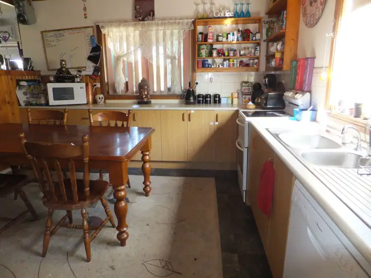 Fifth view of Homely house listing, 5 O'Brien Street, Bairnsdale VIC 3875