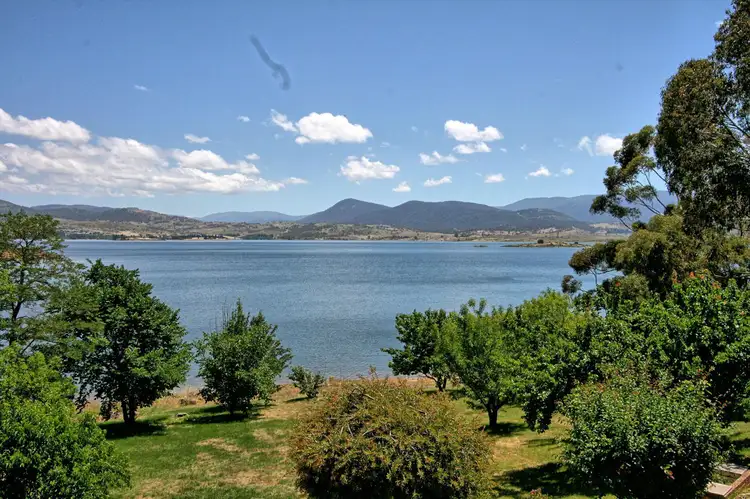 34 Jerrara Drive, East Jindabyne NSW 2627