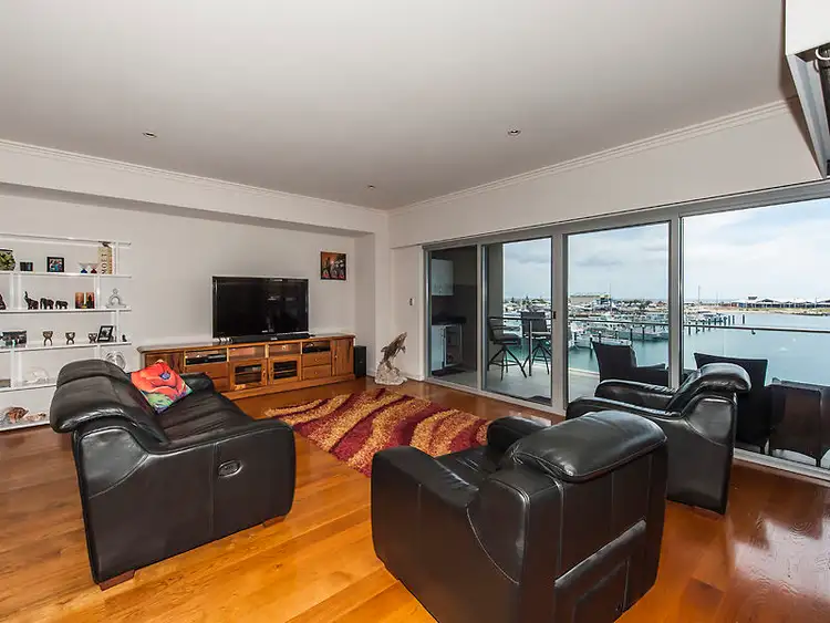 Seventh view of Homely unit listing, Unit 4/14 Veneto Lane, Mandurah WA 6210