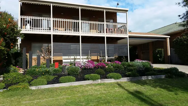 45 Fullarton Dr, Paynesville VIC 3880