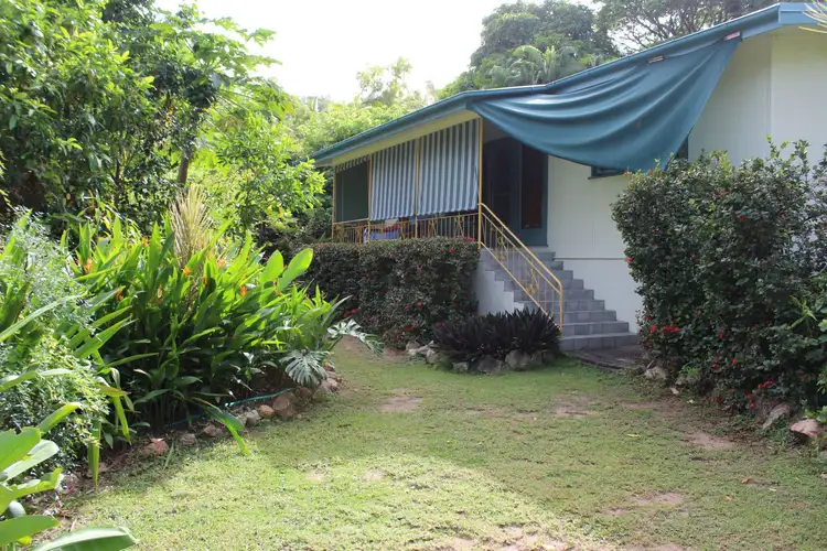 1 Dent Street, Horseshoe Bay QLD 4819