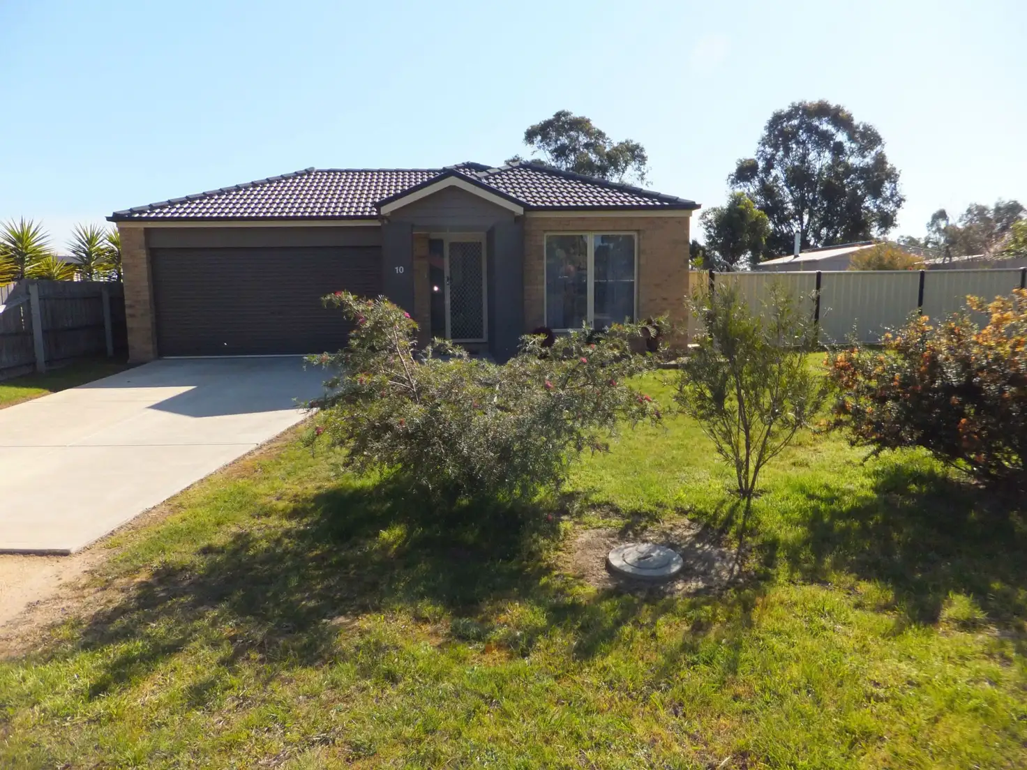 Main view of Homely house listing, 10 Howitt Avenue, Lindenow VIC 3865