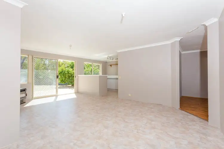 Seventh view of Homely house listing, 38 Judges Gardens, Leda WA 6170