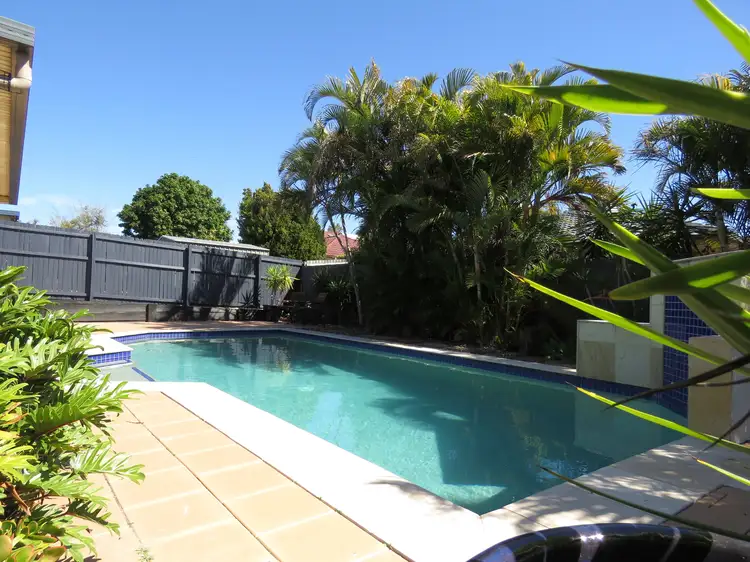Second view of Homely house listing, 37 Lindfield St, Parkinson QLD 4115